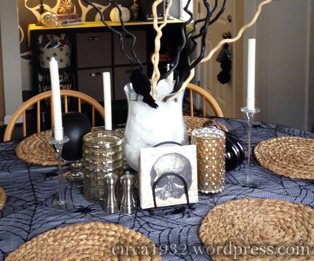 halloween tablescape back